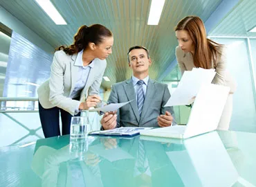 Accounting and Booking - 雷速